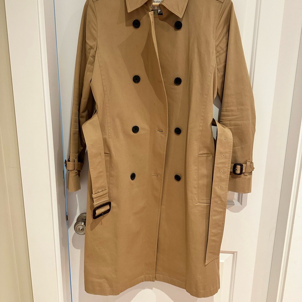 Babaton Classic Trench Coat